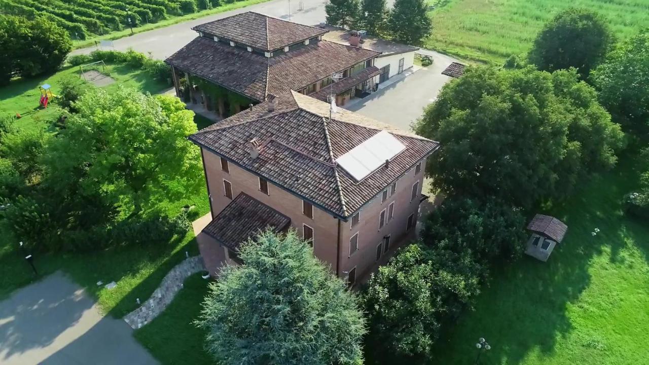 Albergo Da Ca' Vecia 斯皮拉波托 外观 照片