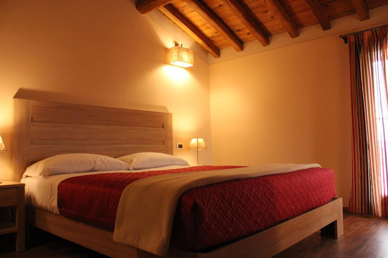 Albergo Da Ca' Vecia 斯皮拉波托 外观 照片