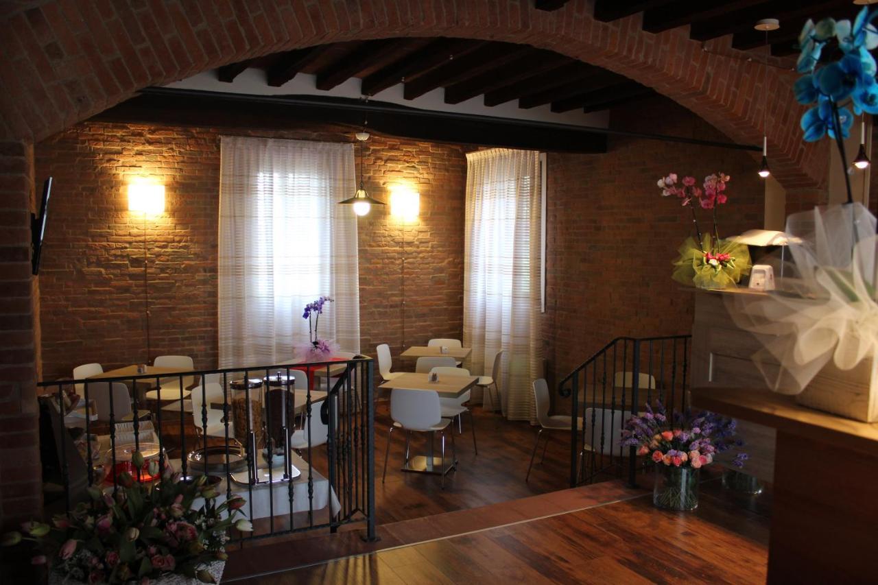 Albergo Da Ca' Vecia 斯皮拉波托 外观 照片