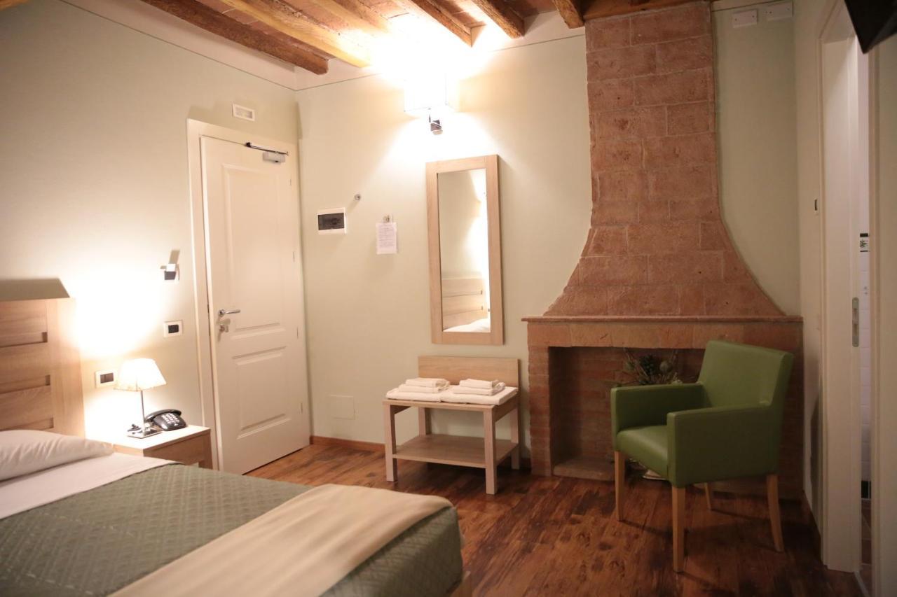 Albergo Da Ca' Vecia 斯皮拉波托 外观 照片
